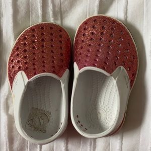Native pink glitter water shoes